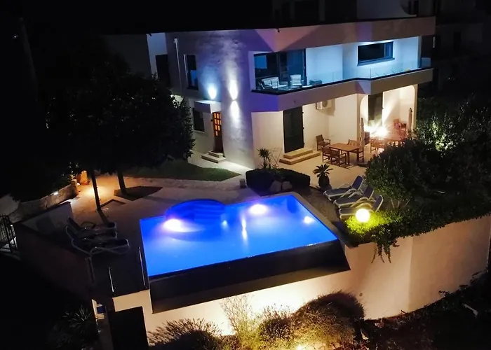 Apartments Lovic